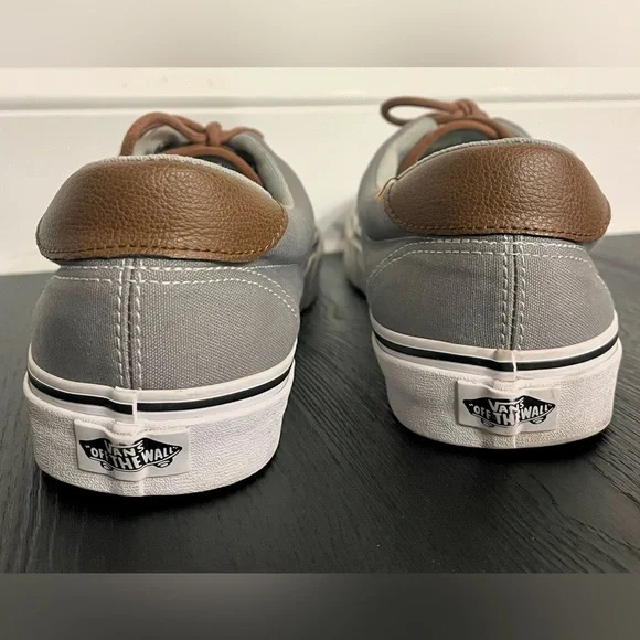 Vans Men Shoes Size 11 - Picture 3 of 7